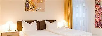 Aparthotel Muenzgasse-1